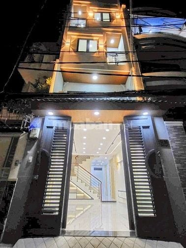 Hơn 3 đồng cho siêu phẩm 68m2 Nguyễn Đình Chiểu. Xây 3 lầu, hẻm 6m