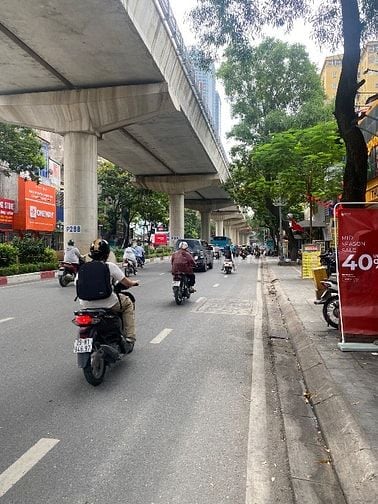 Bán nhà Cầu Giấy. Sau nhà mặt phố. 