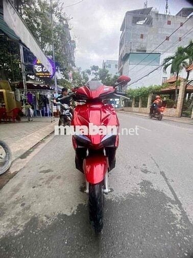 mình cần bán air blade đời 2016 biển tỉnh 63(TG)