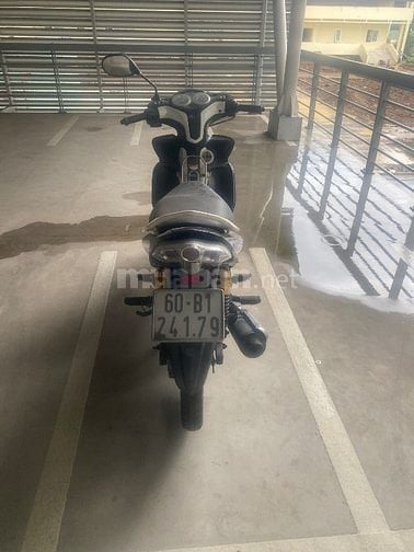 Nhà chật nên cần bán xe chính chủ