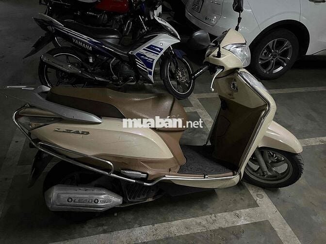 bán xe máy lead, đi giữ gìn