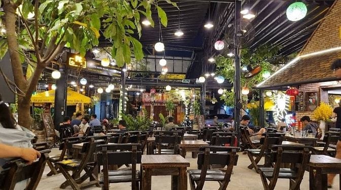 VIỆC LÀM PARTIME XOAY THEO CA 
