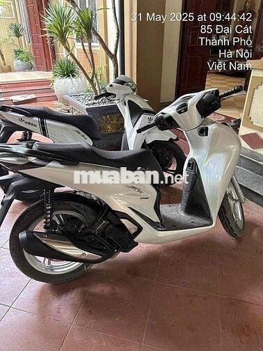 Cần bán SH 160i đời 2023