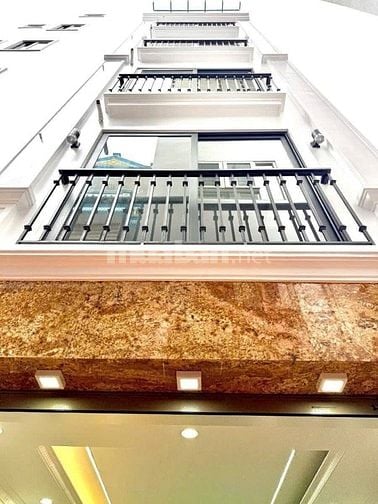 6 Tầng thang máy ngõ 68 cầu giấy 45m2 MT 4 m . 12,5 Tỷ