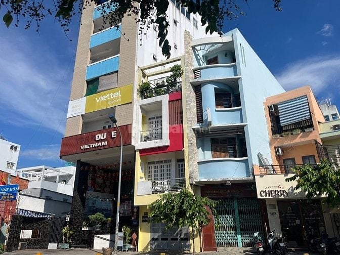Mặt Tiền Phạm Văn Chí P8 Q6 ( 4,5 x 18m ) Cấp 4. Giá: 12,5 Tỷ