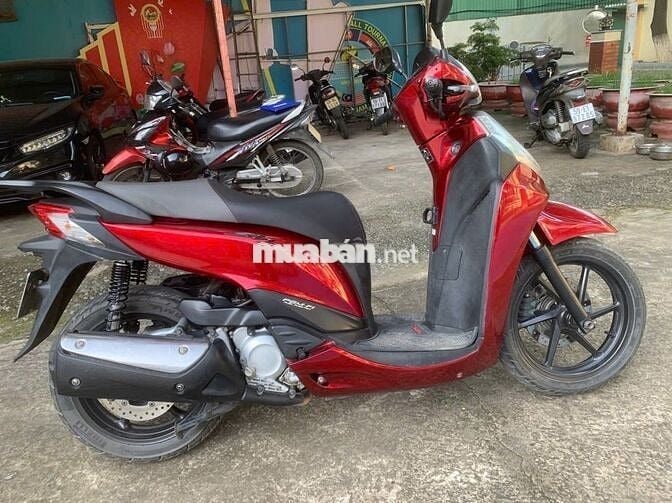 Xe Sh300i Italy, model 2013 đăng ký lần đầu 2016