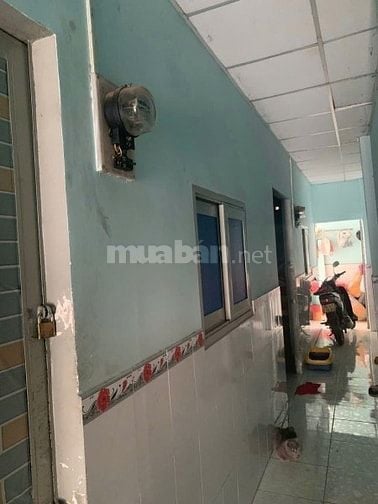 Bán nhà Cấp 4 nở hậu đẹp DT:140m2 HXH 135 Nguyễn Cửu Vân hẻm thông