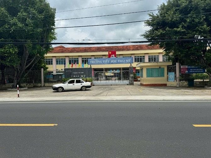 TẬU MẢNH VƯỜN 230M2-PHỐ TRONG LÀNG-LÀNG LÊN PHỐ-TƯƠNG LAI RỰC SÁNG!