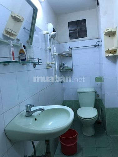 Chính chủ cho thuê nhà nguyên căn hẻm 419 Cách Mạng Tháng 8, phường 13