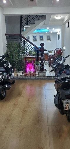 Hẻm xe hơi thông – Nhà 4PN Bà Hom Q6 – Giao thông cực tiện – Sổ riêng
