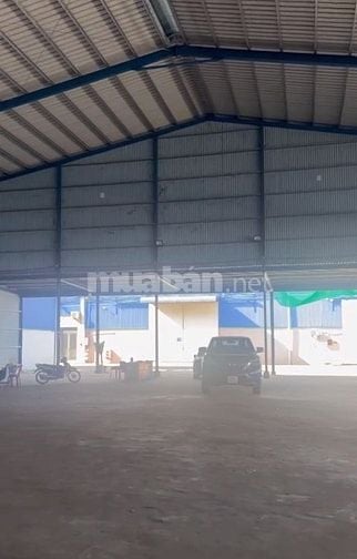 Cho thuê xưởng tp Vĩnh Long dt 4500m giá 165 tr