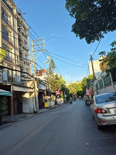 Hơn 70tr/m2- Bán nhà mặt tiền hẻm 8M-  Thống Nhất 160 m2- 11.5 Tỷ