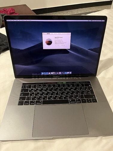 MacBook Pro 15.4 inch, Touchbar, SSD 512 GB, RAM 16 GB