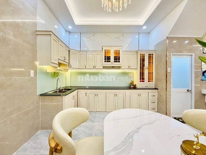 CHÍNH CHỦ KẸT TIỀN BÁN GẤP CĂN NHÀ MỚI ĐẸP ĐƯỜNG QUANG TRUNG