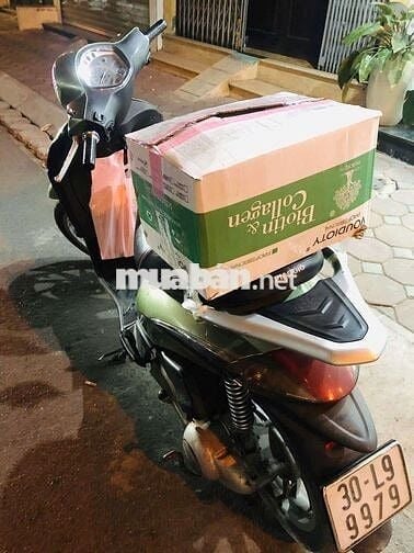 Bán biển số thần tài, tặng kèm xe