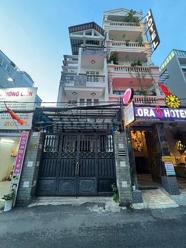 Nhà bán 3 Lầu DT:4x17m Mặt tiền kinh doanh Đường Số 13, P11, Q.Gò Vấp