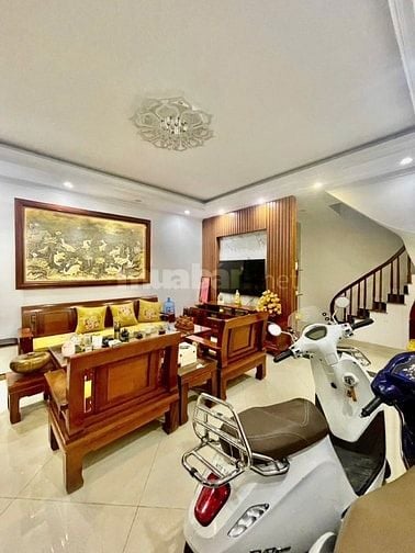 Siêu phẩm Khương Trung, 6 tầng thang máy, DT 40m, MT 5.4m. 11,8 tỷ