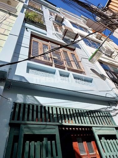 Cho thuê nhà phố Yên Hòa Cầu Giấy