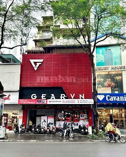 Cho thuê nhà mặt phố Cầu Giấy diện tích 120m, 5M mặt tiền dành cho các