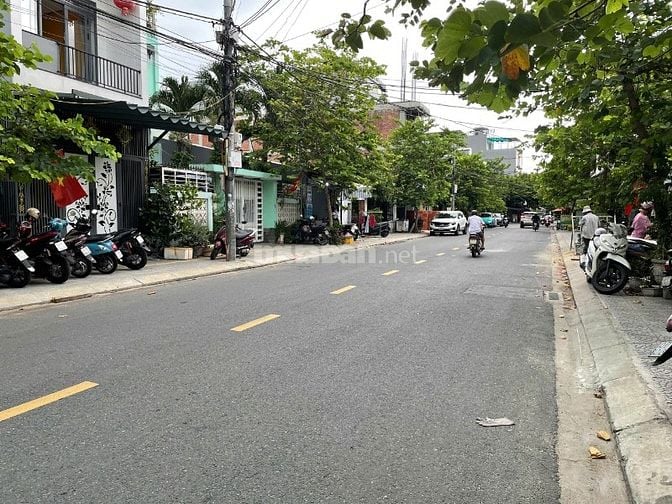 Bán 3 lô Hồ Nghinh liền kề giá 70,2 tỷ