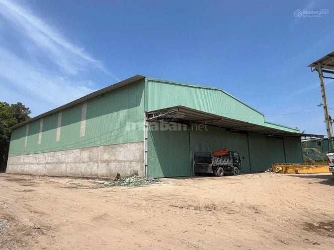 CHO THUÊ NHÀ KHO 700M² + 150M² ĐẤT TRỐNG TẠI HOÀ QUÝ – GIÁ CHỈ 35 TR