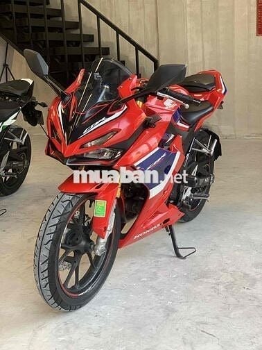 CBR150R 2022 chính chủ HCM Xe đẹp, máy zin