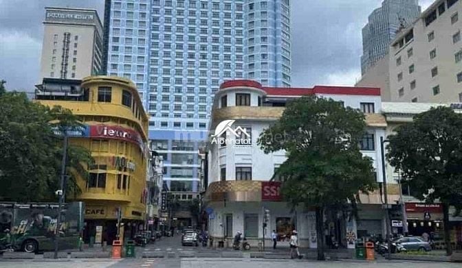 [Vị trí duy nhất] Tài sản 2 mặt tiền Nguyễn Huệ và Nguyễn Thiệp, Q.1