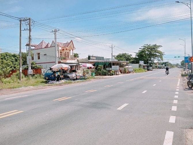 Hàng ngộp cần bán để trả nợ ngân hàng, 412m2 giá chuẩn 828tr, Tây Ninh