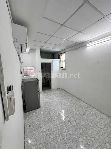 Phòng đẹp giá tốt có máy lạnh ngay ĐH Bách Khoa - 7A/9 Thành Thái Q.10