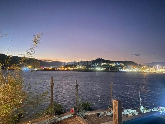 Bán Đất Thổ Cư Mặt Biển TP Nha Trang Giá Rẻ Chỉ 5 Triệu/M2 View Biển