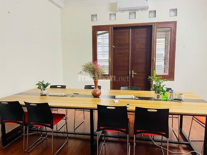 Bán gấp nhà mặt phố Vũ Hữu ô tô tránh 56.2m² 4 tầng MT 4.5m sổ đỏ giá 