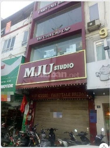 Cho thuê cửa hàng ,kho mặt phố chợ Xuân La , Lạc long Quân 70m2 , 8t