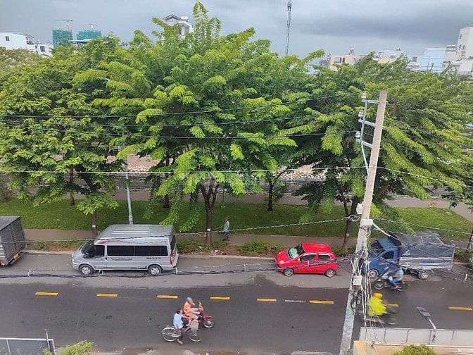 ĐẸP NGẤT NGÂY ! NHÀ GÓC 2 MT PHAN VĂN KHỎE Q6 (4X22) 2 LẦU. CHỈ 13 TỶ