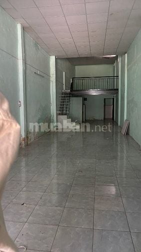 Nhà trống 100m2, 1 phòng ngủ, đường Bình Long Q.Tân Phú