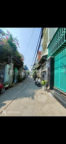 Cho thuê nhà nguyên căn 2 mặt tiền hẻm xe hơi