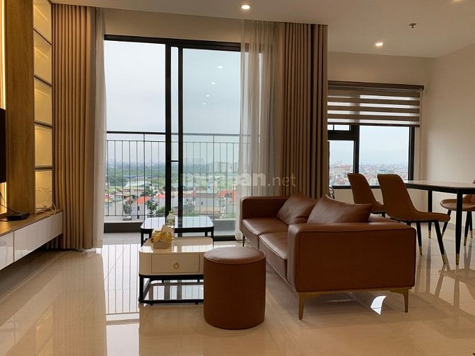 Cho thuê căn hộ CCCC 2 ngủ, 2 vệ sinh góc, Ocean park 1