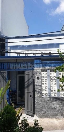 Hẻm 3m trường chinh p13 DT:5x16 cấp 4 gác giá 5,5 tỷ bớt