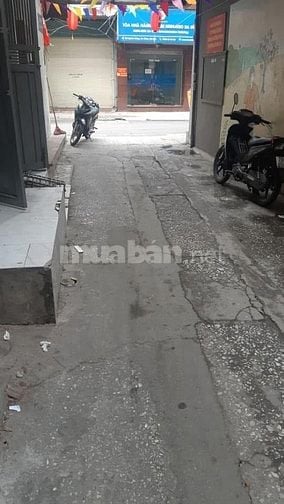 CHO THUÊ NGUYÊN CĂN NHÀ 5 TẦNG số 4 ngõ 29 phố Nghĩa Dũng, Ba Đình