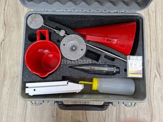  Bộ dụng cụ kiểm tra bùn Model 833 - Fann - USA