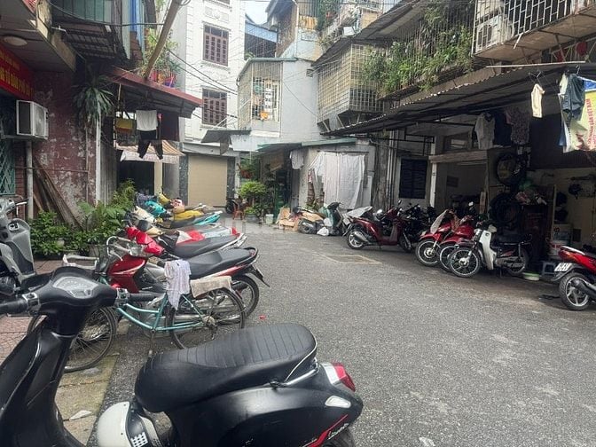 bán nhà tập thể 109 lò đúc 100m 3 ngủ 2 vệ sinh nhà đẹp