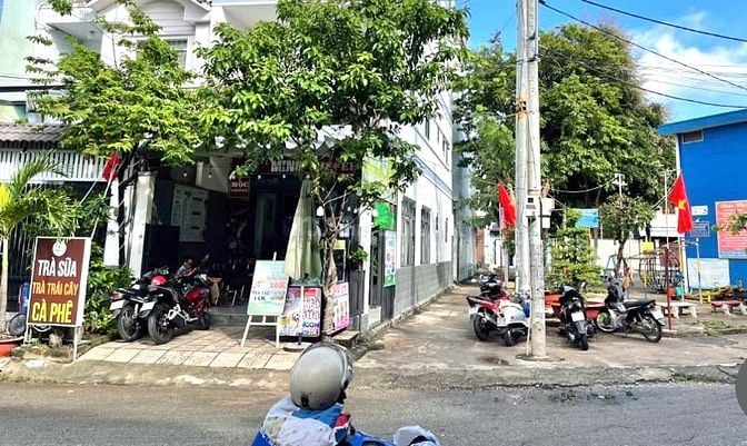 SANG QUÁN CÀ PHÊ,TRÀ SỮA,NƯỚC ÉP