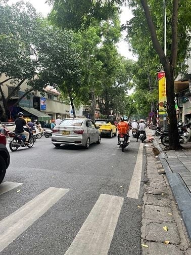 Bán Tòa CCMN xây mới phố Lò Đúc doanh thu 1tỷ/năm, 60m2, 5t, mt 7m.