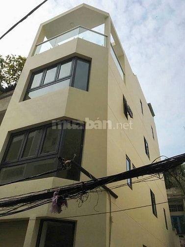Nhà đẹp Lê Thị Riêng, Quận 1 – gần Nguyễn Trãi – có thang máy
