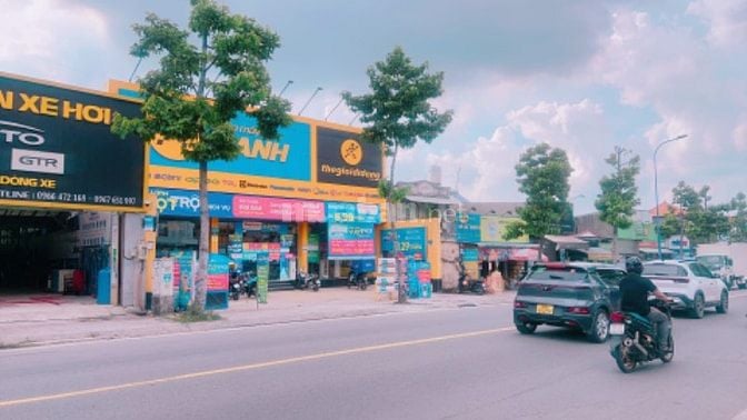 BÁN NHÀ SỔ HỒNG, FULL THỔ CƯ 100 %, MẶT TIỀN LÊ THỊ HÀ HÓC MÔN TPHCM.