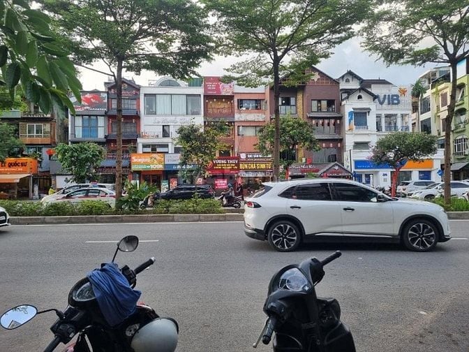 [KINH DOANH VIP] MẶT ĐƯỜNG PHỐ ẨM THỰC QUẬN BA ĐÌNH - MT 5,25m, S52.5m