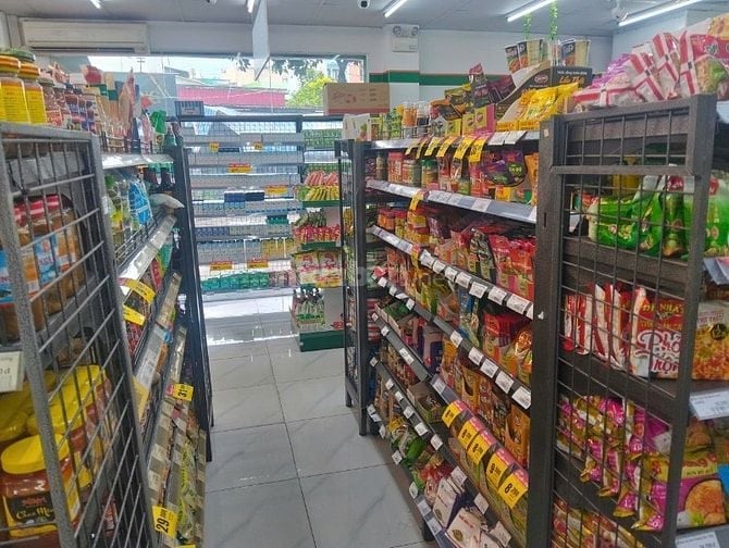 Tuyển Dụng Nhân Viên Trung Tâm Thương Mại 