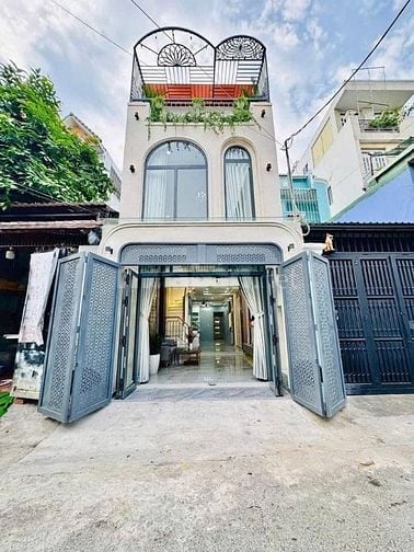 NHÀ ĐẸP HẺM XE HƠI PHAN VĂN KHOẺ - P5 - Q6  - Giá : 1.9 tỷ