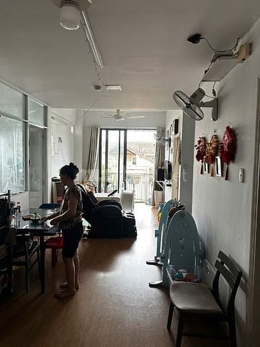 Chính chủ bán căn hộ CC Thới An 80m2