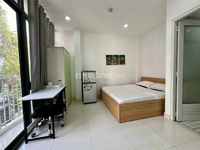 Cho Thuê Căn Hộ Dịch Vụ Ban Công, View Đẹp Tại 21 Bùi Văn Thêm, P9, PN