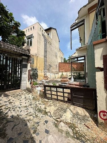 Bán đất 62,3m2 giá 4,5 tỷ phường BTT TP Thủ Đức